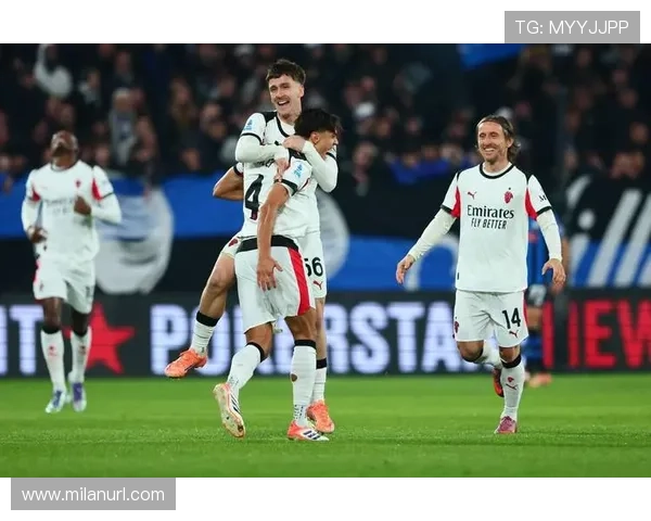 如何清洗与保养AC米兰足球服,延长服装使用寿命的实用技巧 如何清洗与保养AC米兰足球服,延长服装使用寿命的实用技巧