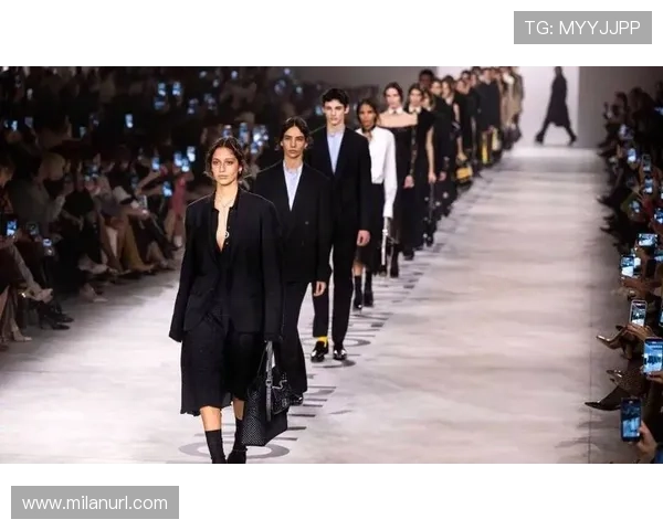 米兰官网真人版：如何通过虚拟平台感受米兰的奢华时尚氛围